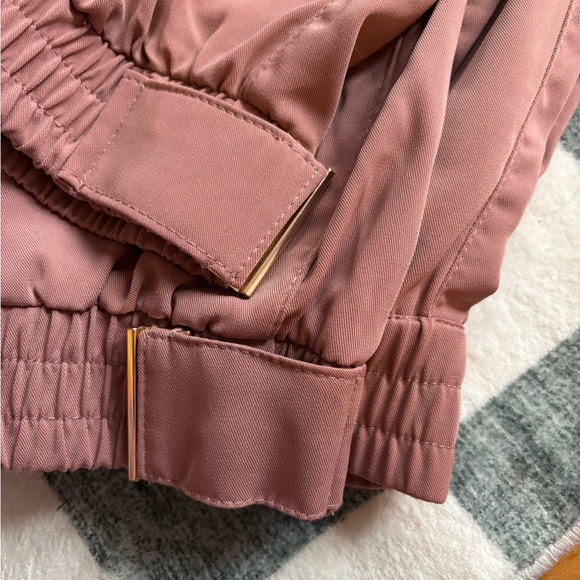 Dynamite Sacha Belted Jogger Pants - Pink Mauve XS - Picture 3 of 7